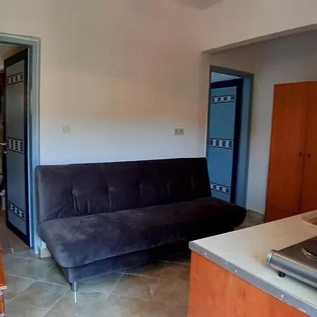 House Anna Houhlia Daire Vourvourou