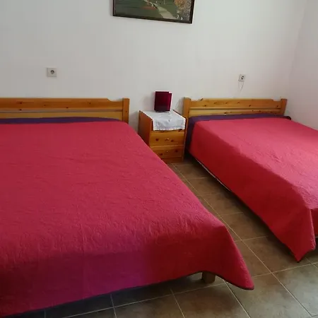 House Anna Houhlia Apartman Vurvurú