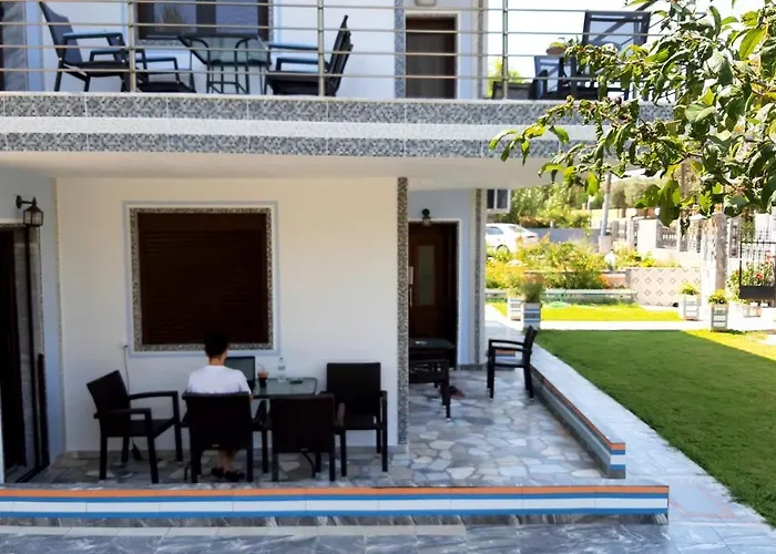 House Anna Houhlia Daire *