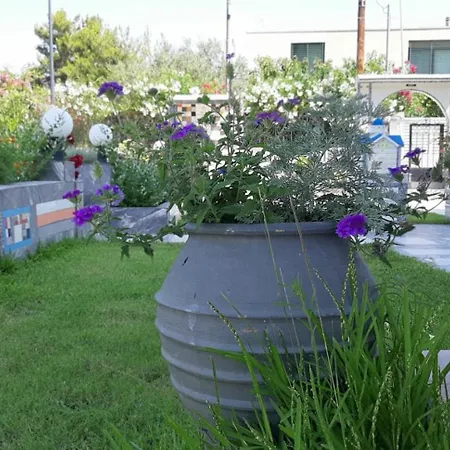 Apartment House Anna Houhlia *