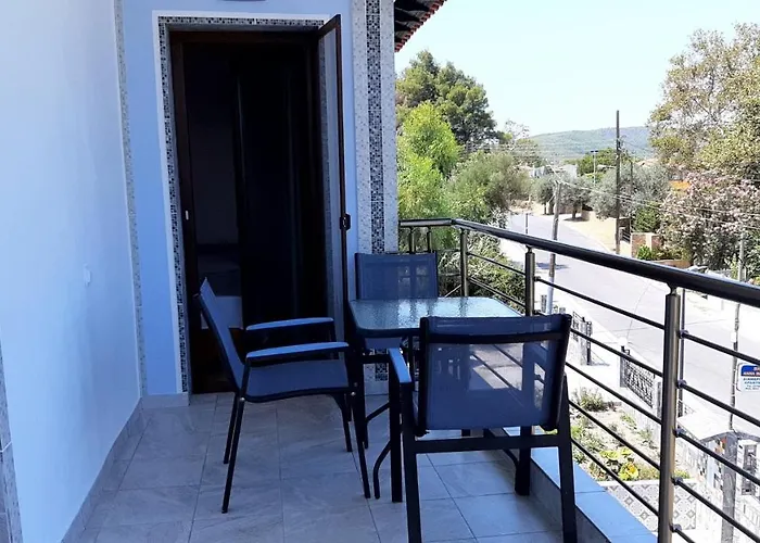 Appartement House Anna Houhlia *