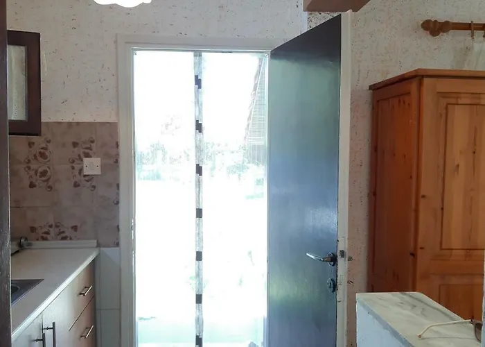 Appartement House Anna Houhlia *
